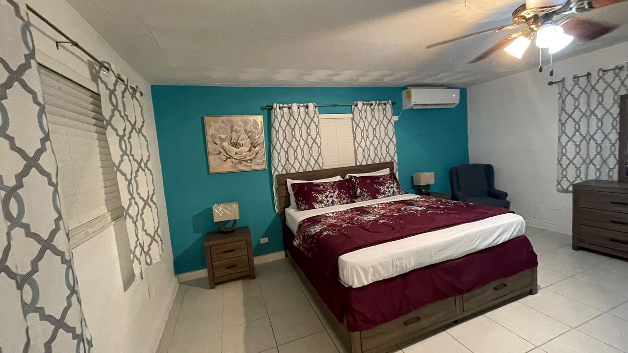 Photo of Bedroom in Nassau