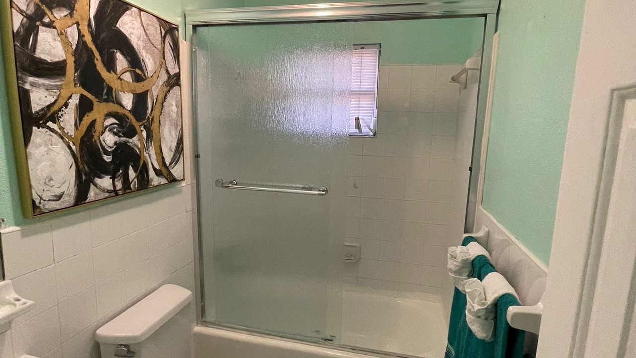 Photo of Bathroom in Nassau