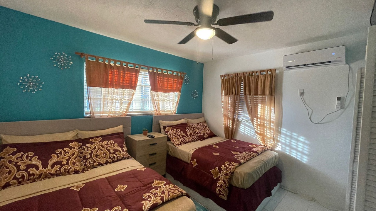 Photo of Bedroom in Nassau