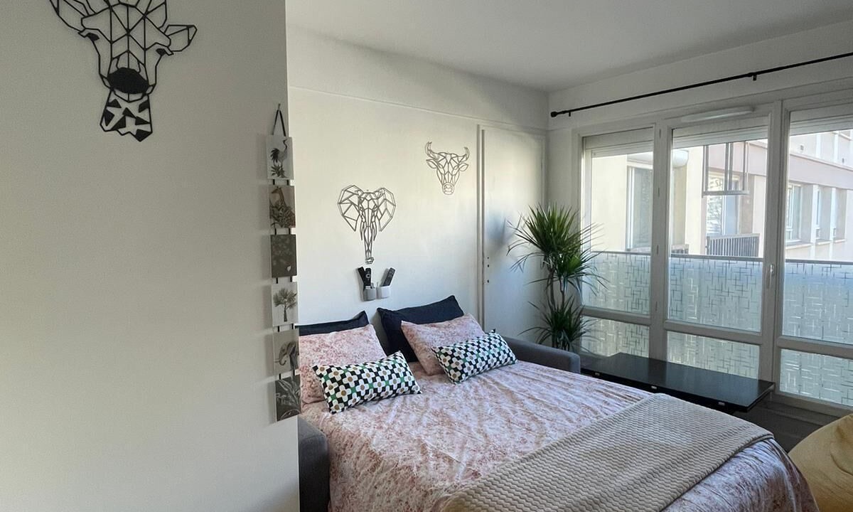 Photo of Bedroom in Alfortville