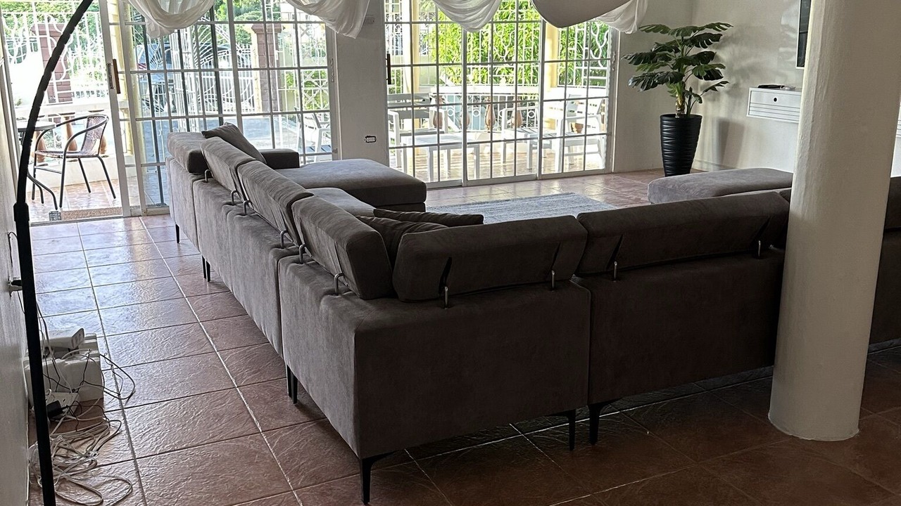 Photo of Livingroom in Albion