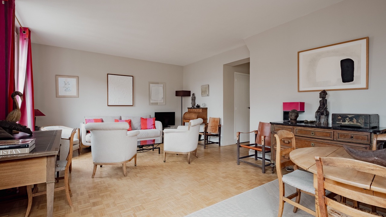 Photo of Livingroom in Saint-Lambert