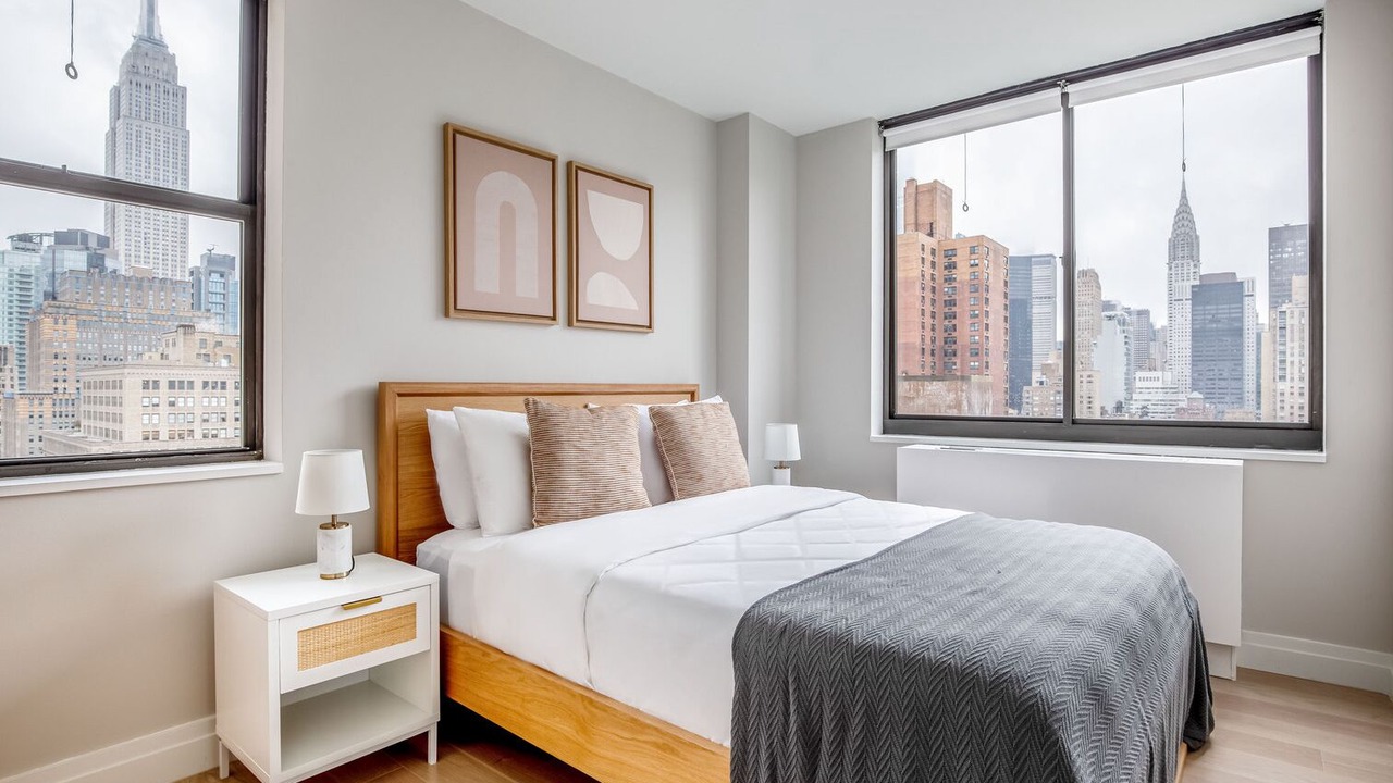 Photo of Bedroom in Tudor City