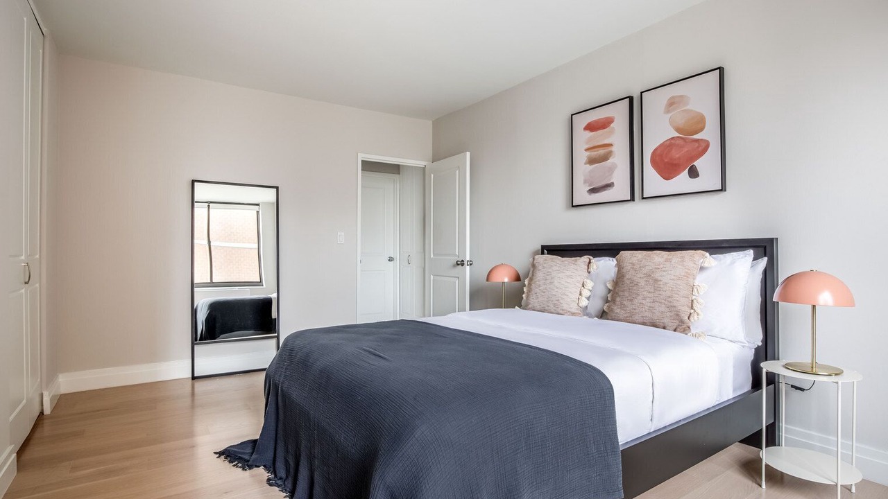 Photo of Bedroom in Tudor City