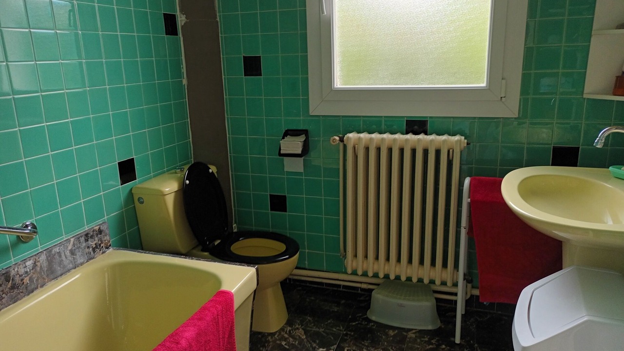 Photo of Bathroom in Antony