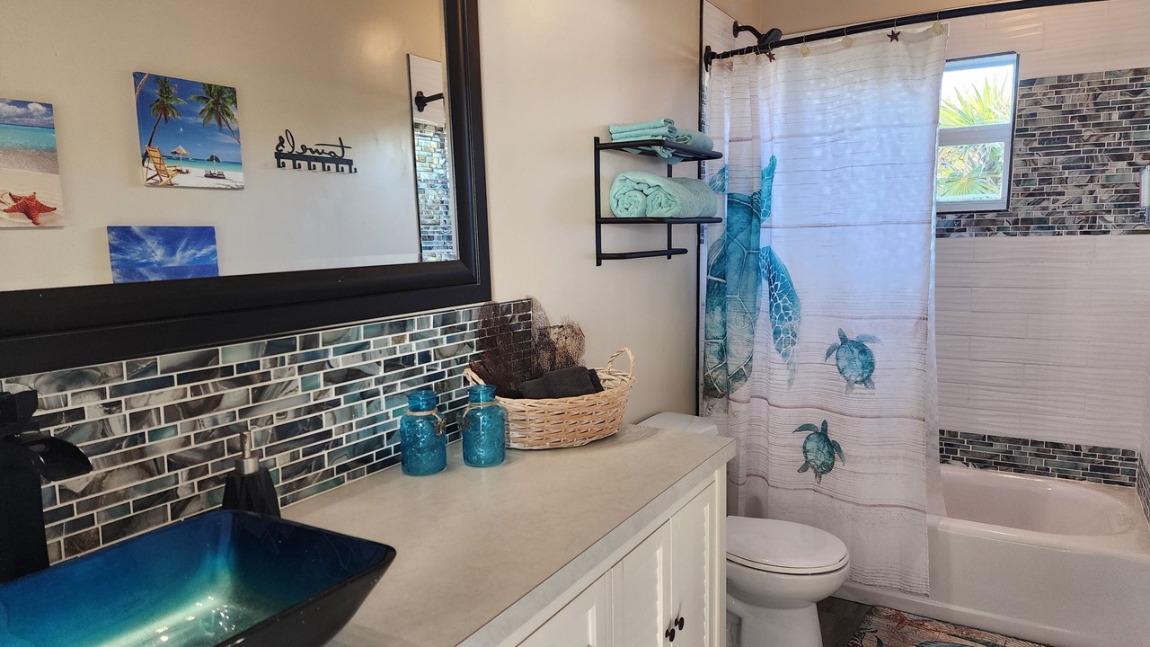 Photo of Bathroom in Salt Pond
