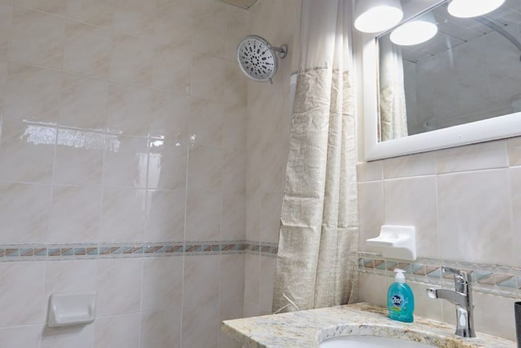 Photo of Bathroom in Paradise Island