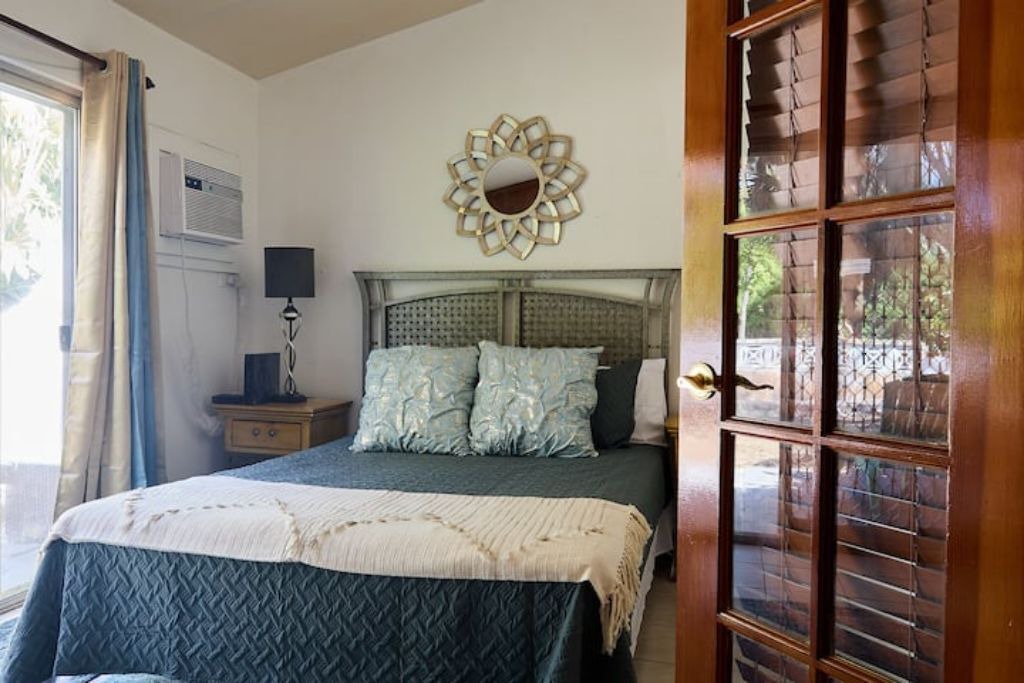 Photo of Bedroom in Paradise Island