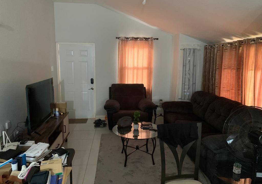 Photo of Livingroom in Spring Village