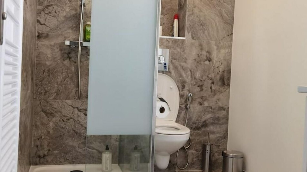 Photo of Bathroom in Quincy-Voisins