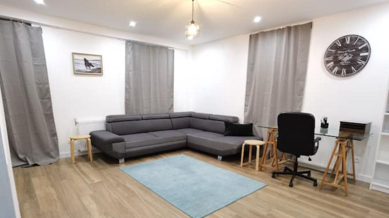 Photo of Livingroom in Quincy-Voisins