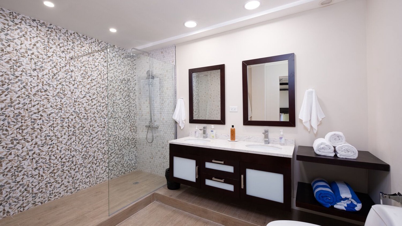 Photo of Bathroom in Epworth