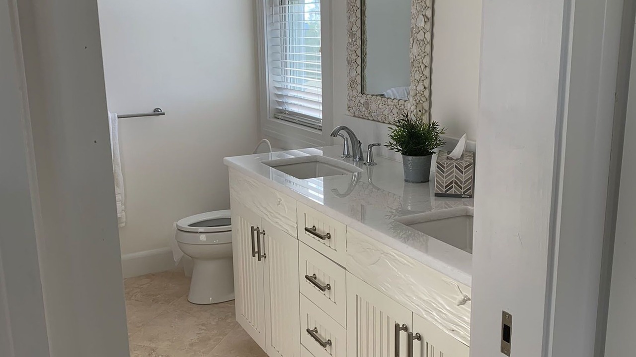 Photo of Bathroom in Treasure Cay