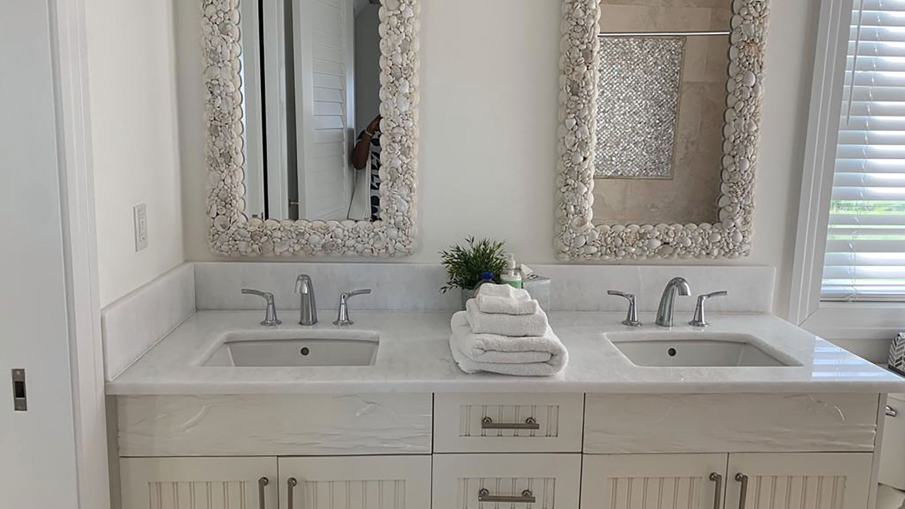 Photo of Bathroom in Treasure Cay