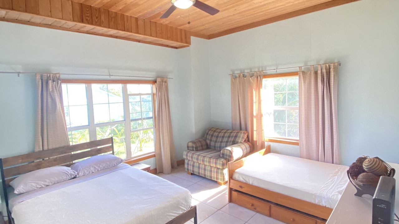 Photo of Bedroom in Spanish Wells