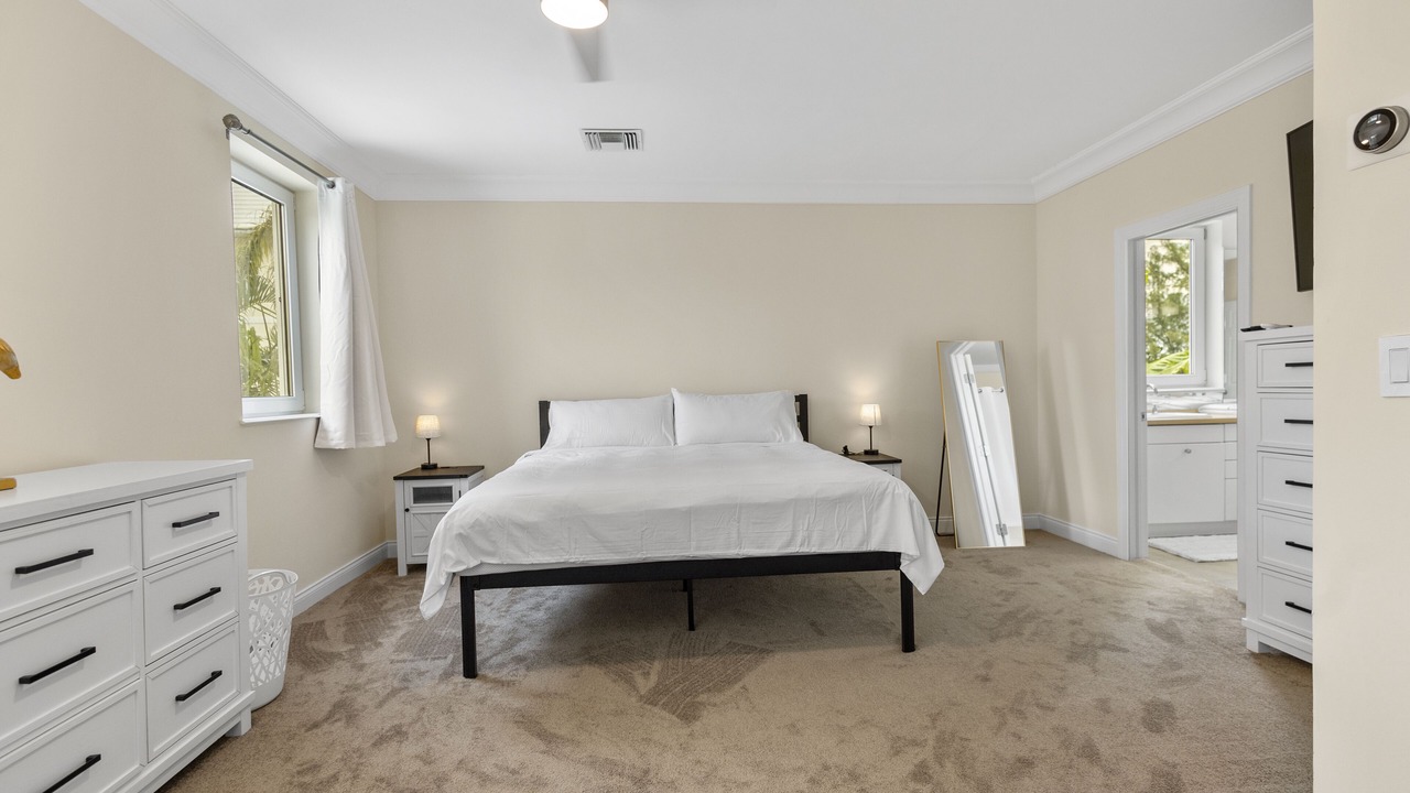Photo of Bedroom in Paradise Island