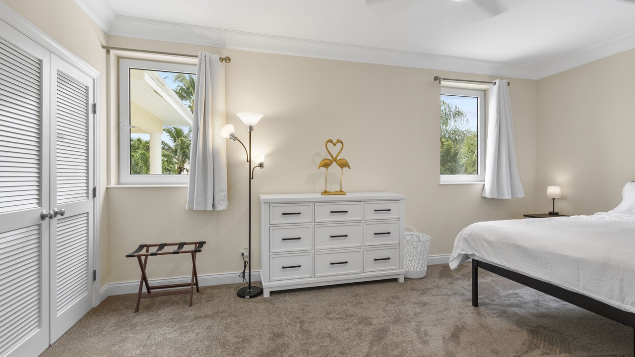 Photo of Bedroom in Paradise Island