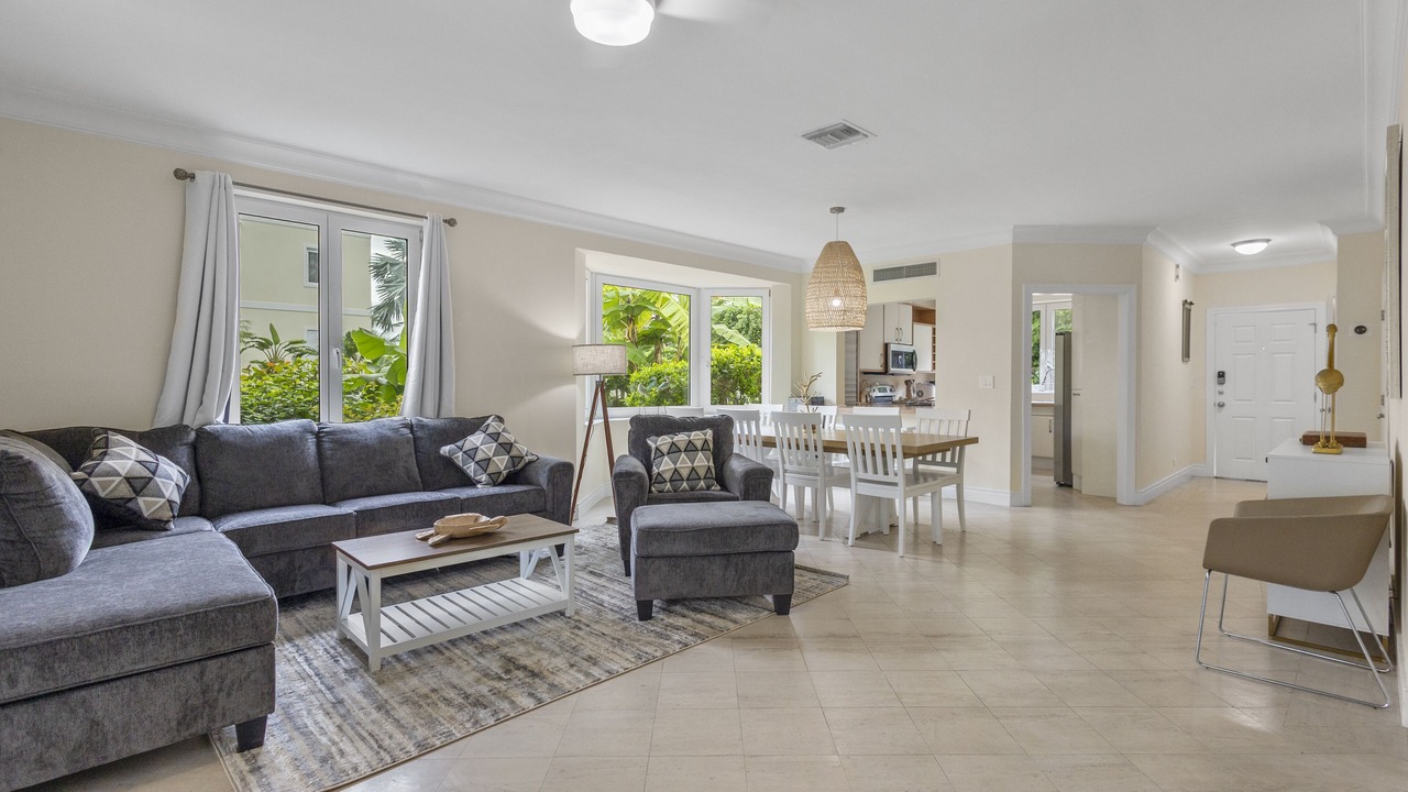 Photo of Livingroom in Paradise Island