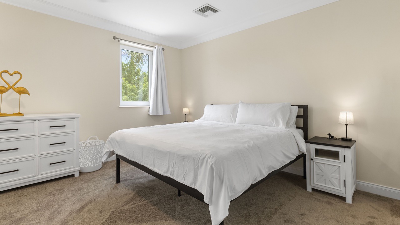 Photo of Bedroom in Paradise Island