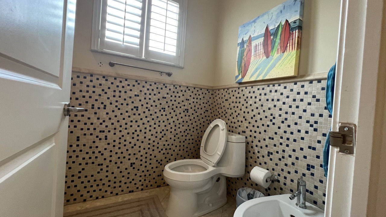 Photo of Bathroom in Alice Town