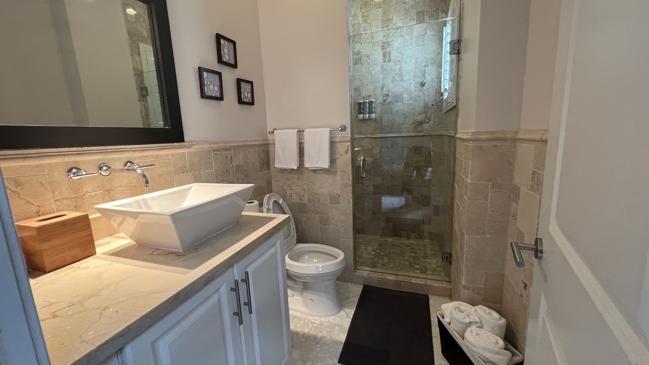Photo of Bathroom in Alice Town