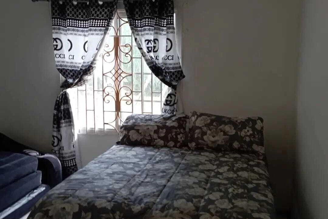 Photo of Bedroom in Savanna la Mar