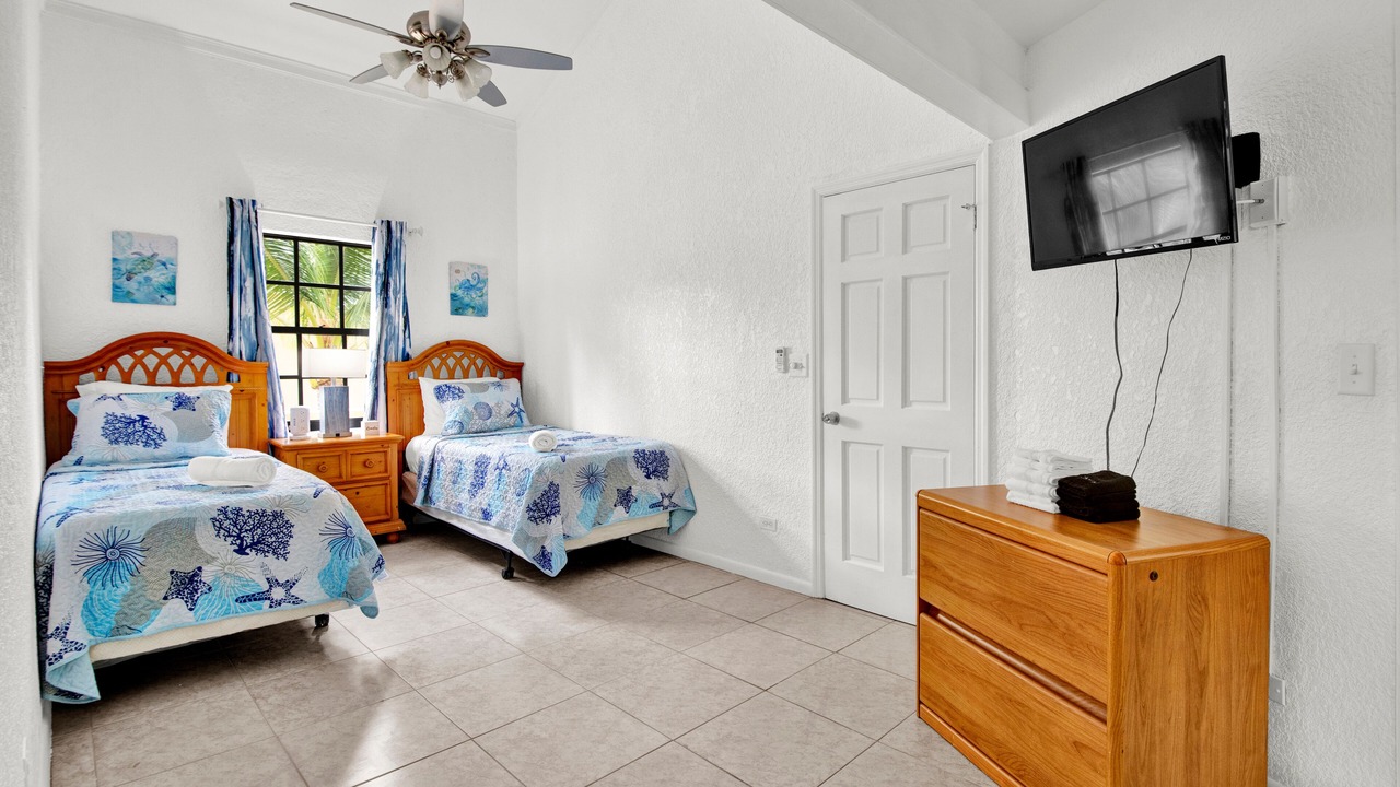 Photo of Bedroom in Paradise Island