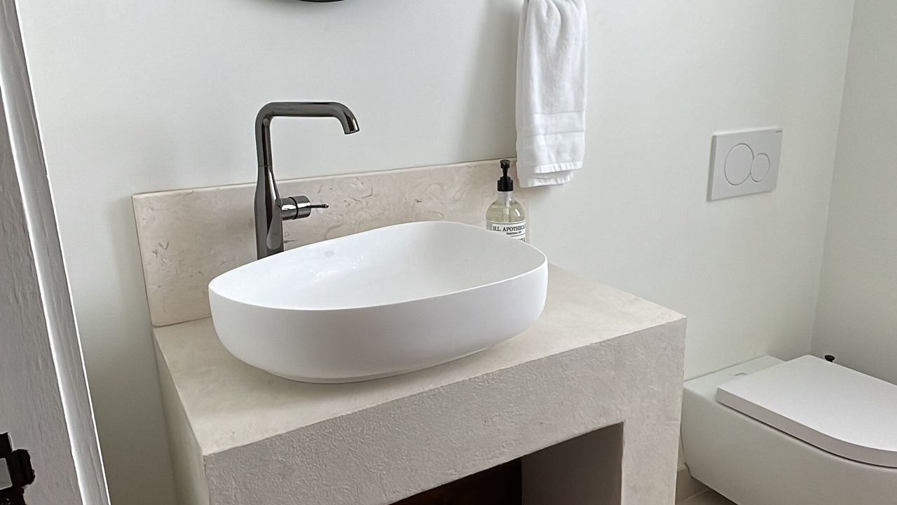 Photo of Bathroom in William's Town