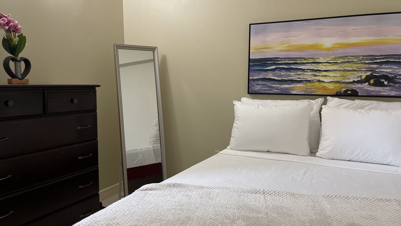 Photo of Bedroom in Eden Gardens