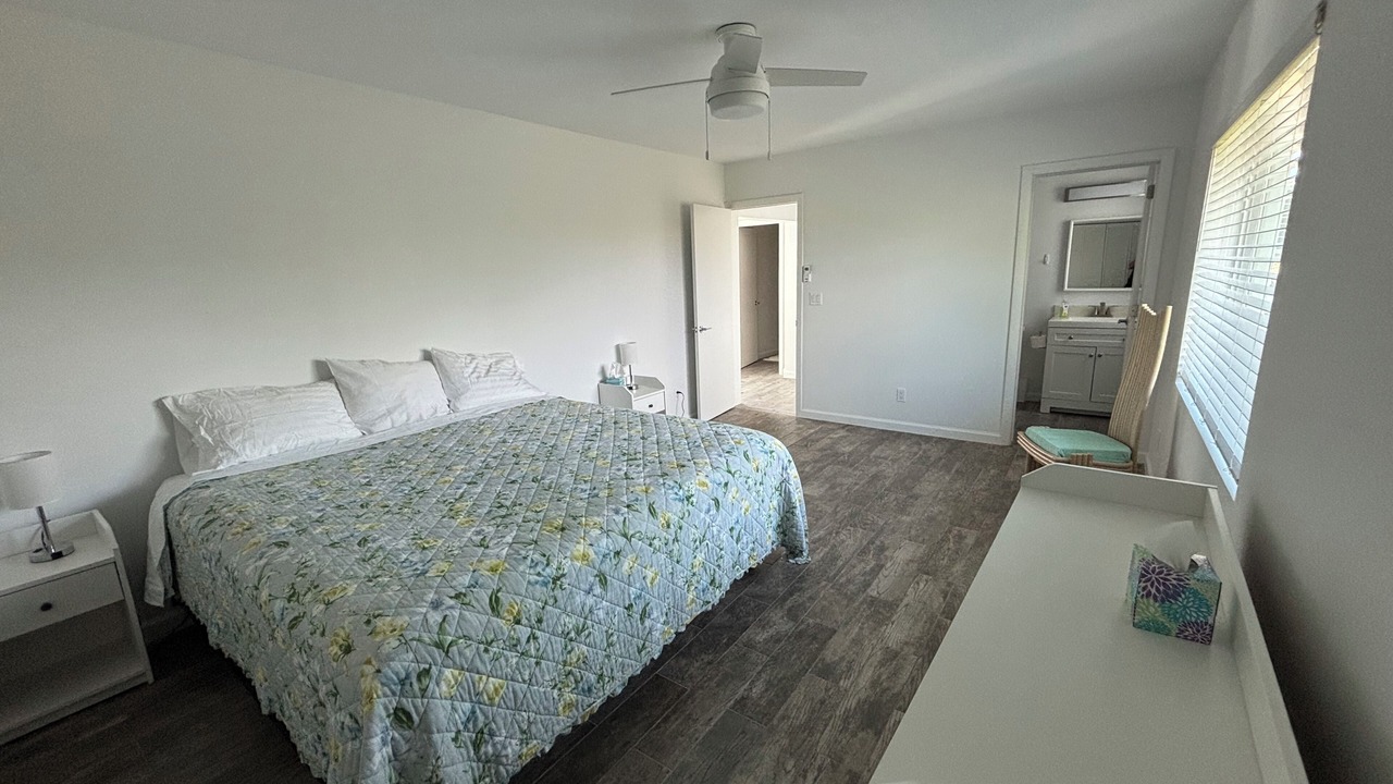 Photo of Bedroom in Treasure Cay