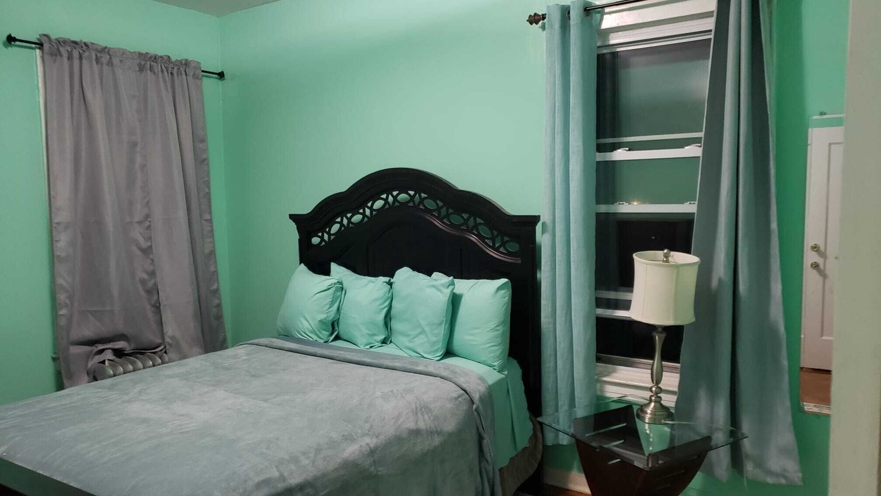 Photo of Bedroom in East Flatbush
