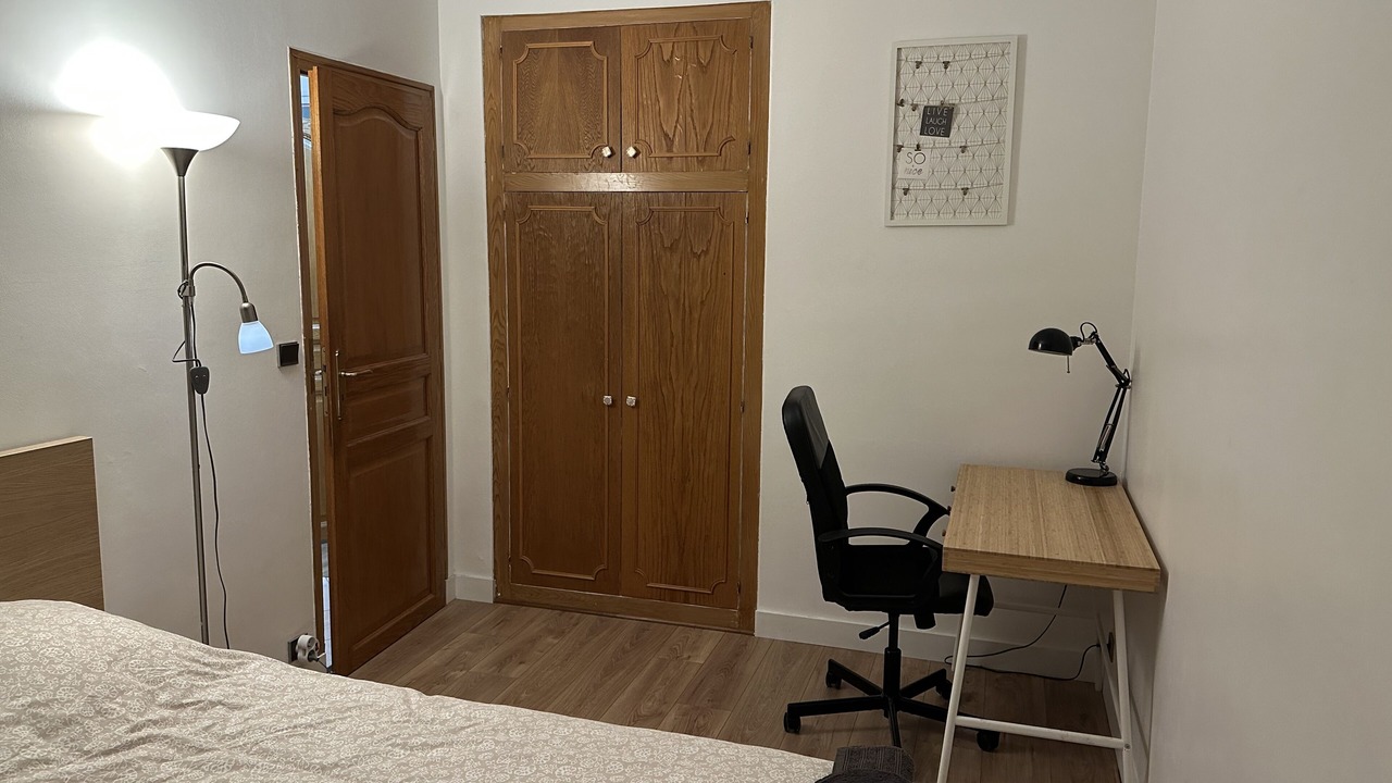 Photo of Bedroom in Antony