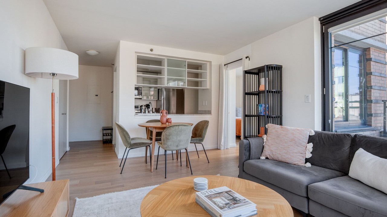 Photo of Livingroom in Midtown South