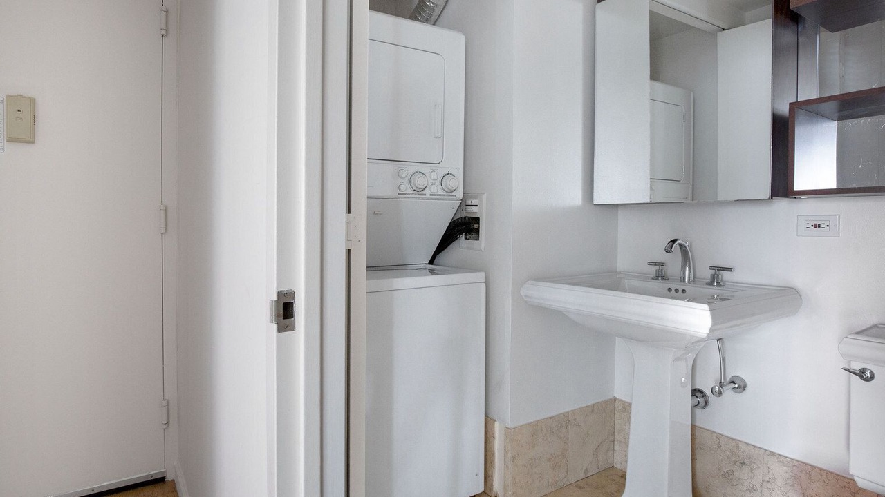 Photo of Bathroom in Midtown South