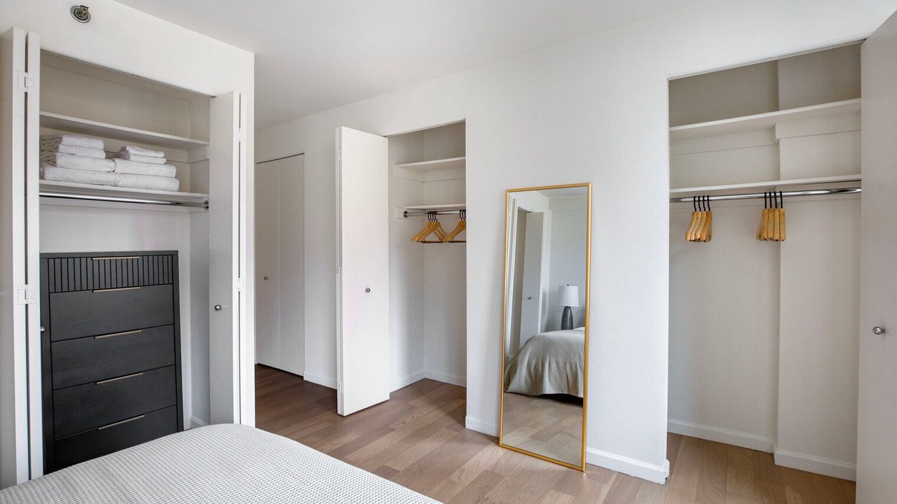 Photo of Bedroom in Midtown South