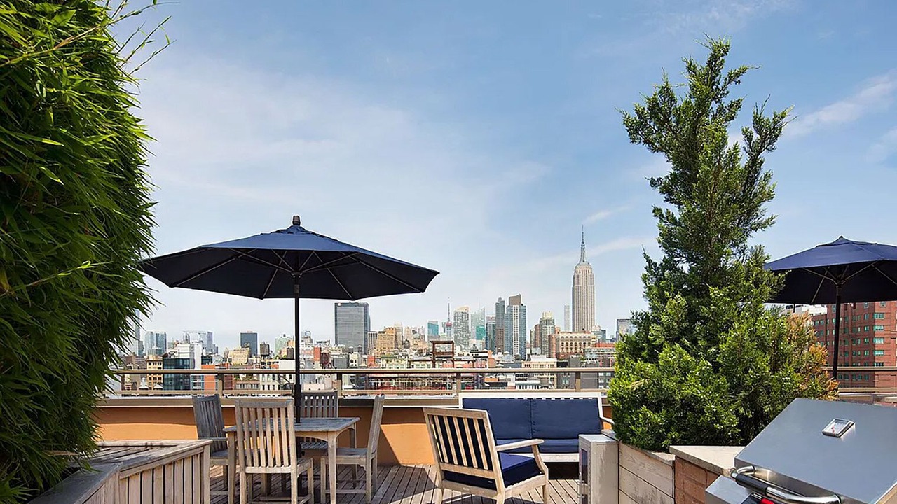 Photo of Outdoor in Midtown South