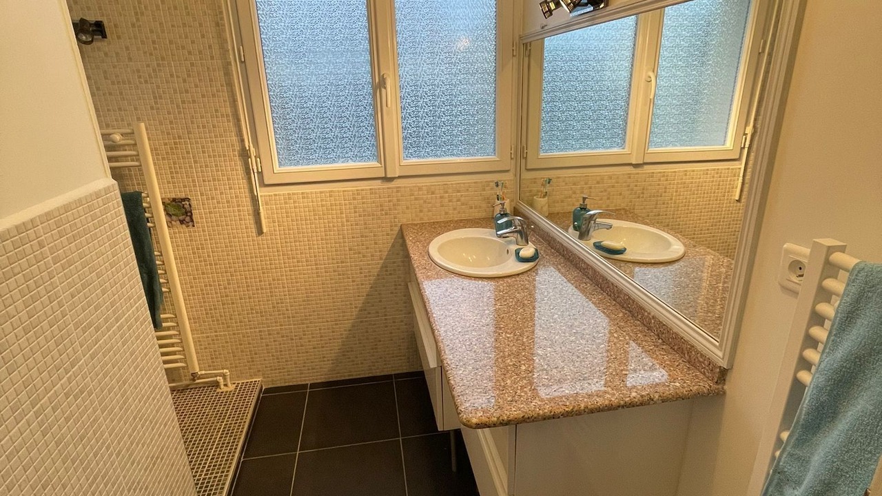 Photo of Bathroom in Chennevieres-sur-Marne