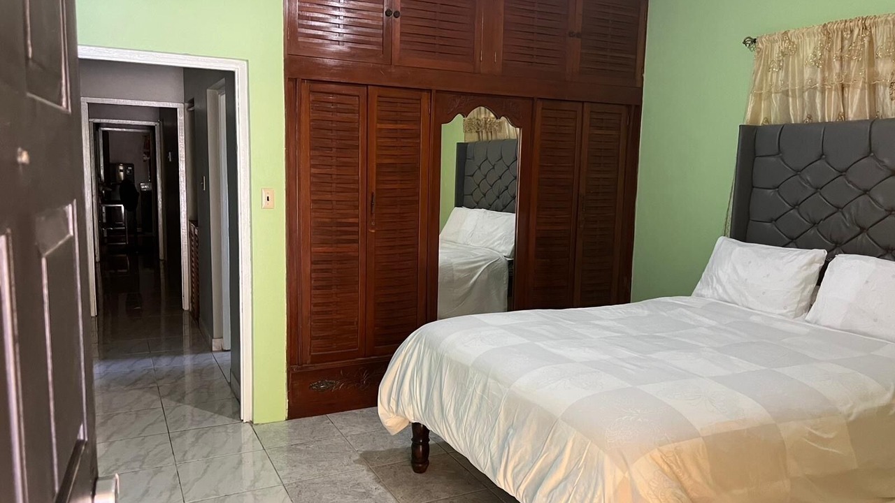 Photo of Bedroom in Patrick City