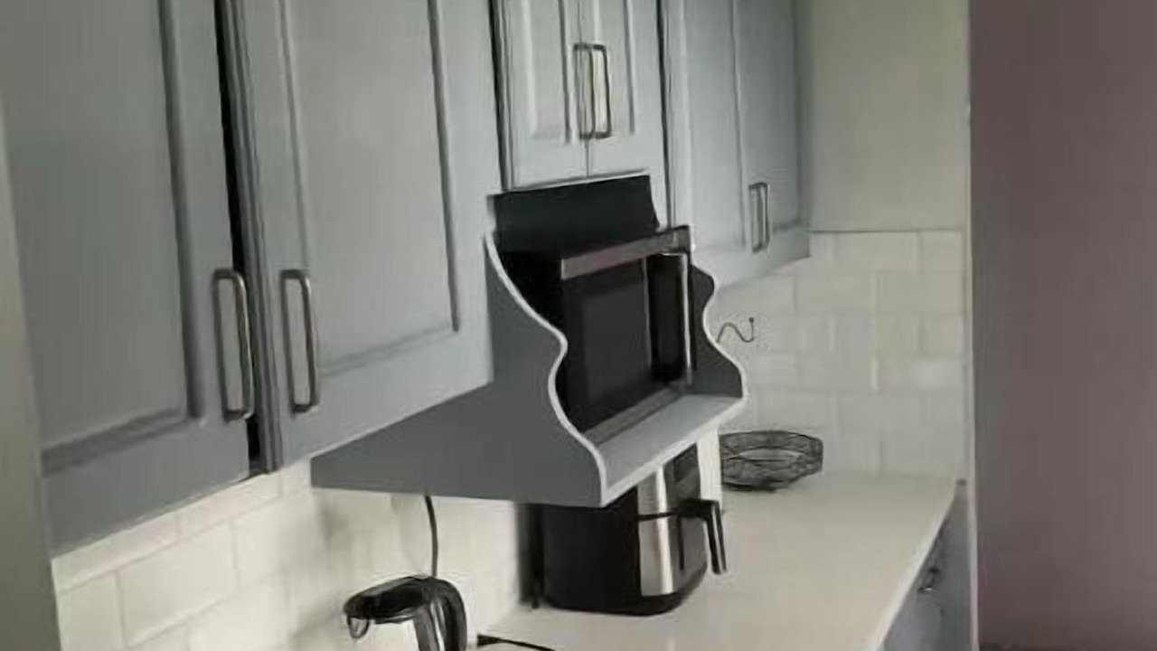 Photo of Kitchen in Molynes Gardens
