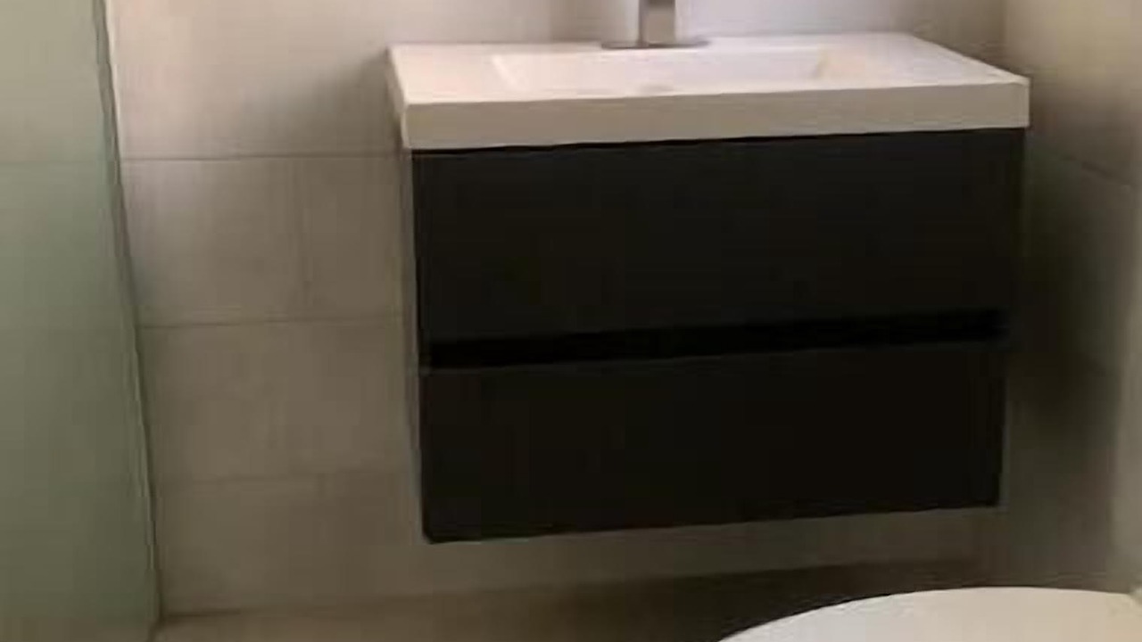 Photo of Bathroom in Molynes Gardens