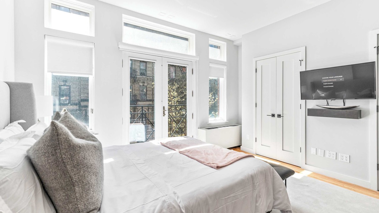 Photo of Bedroom in Central Park South