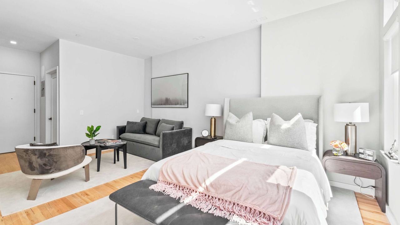 Photo of Bedroom in Central Park South
