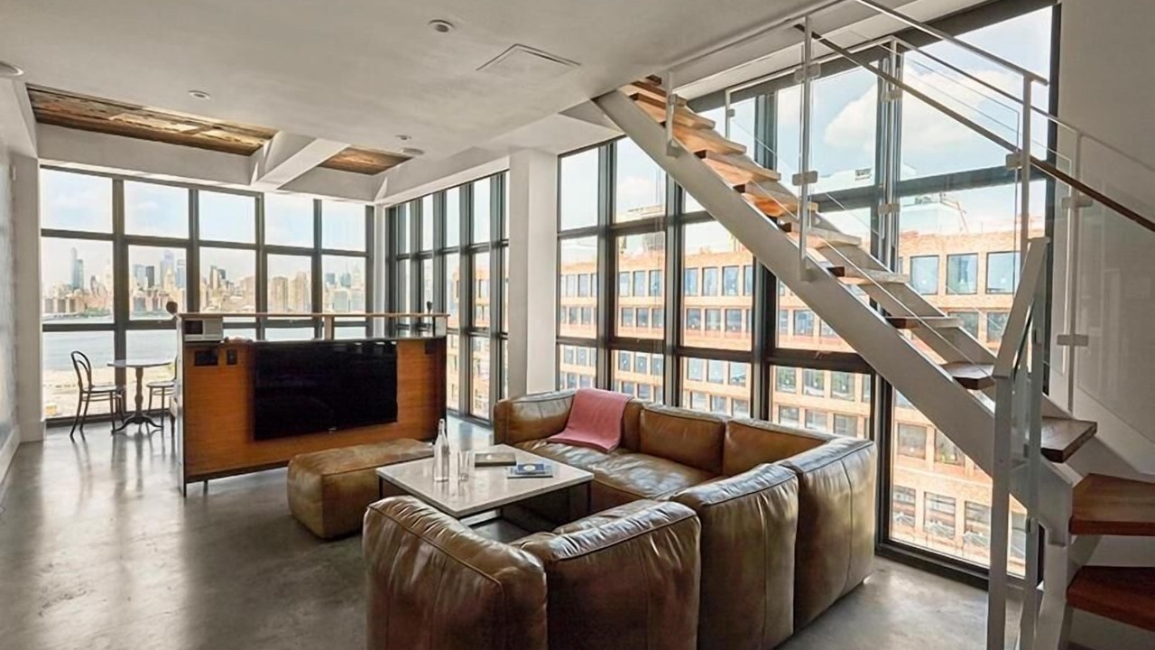 Photo of Livingroom in Williamsburg