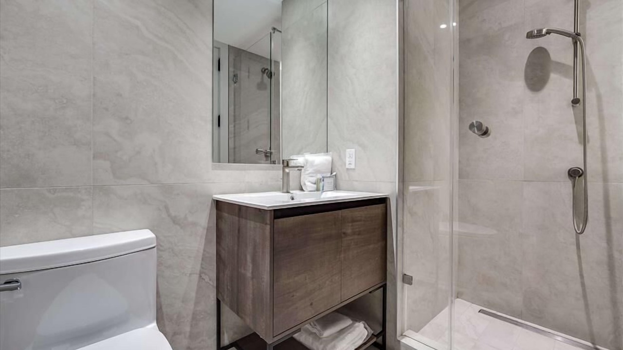Photo of Bathroom in Port Morris