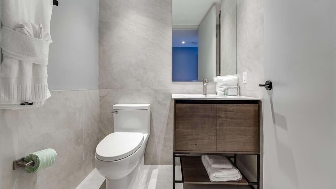 Photo of Bathroom in Port Morris
