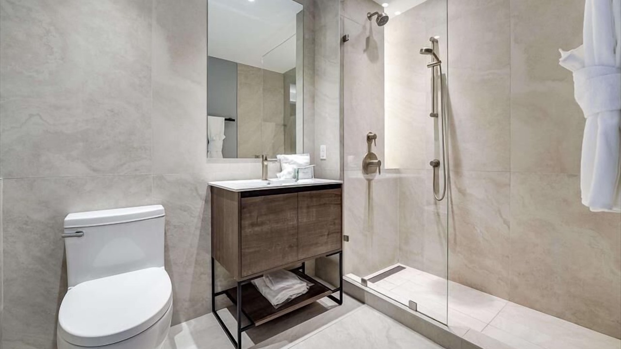 Photo of Bathroom in Port Morris