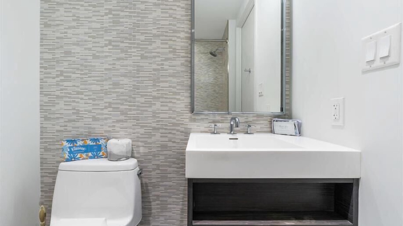 Photo of Bathroom in Sutton Place