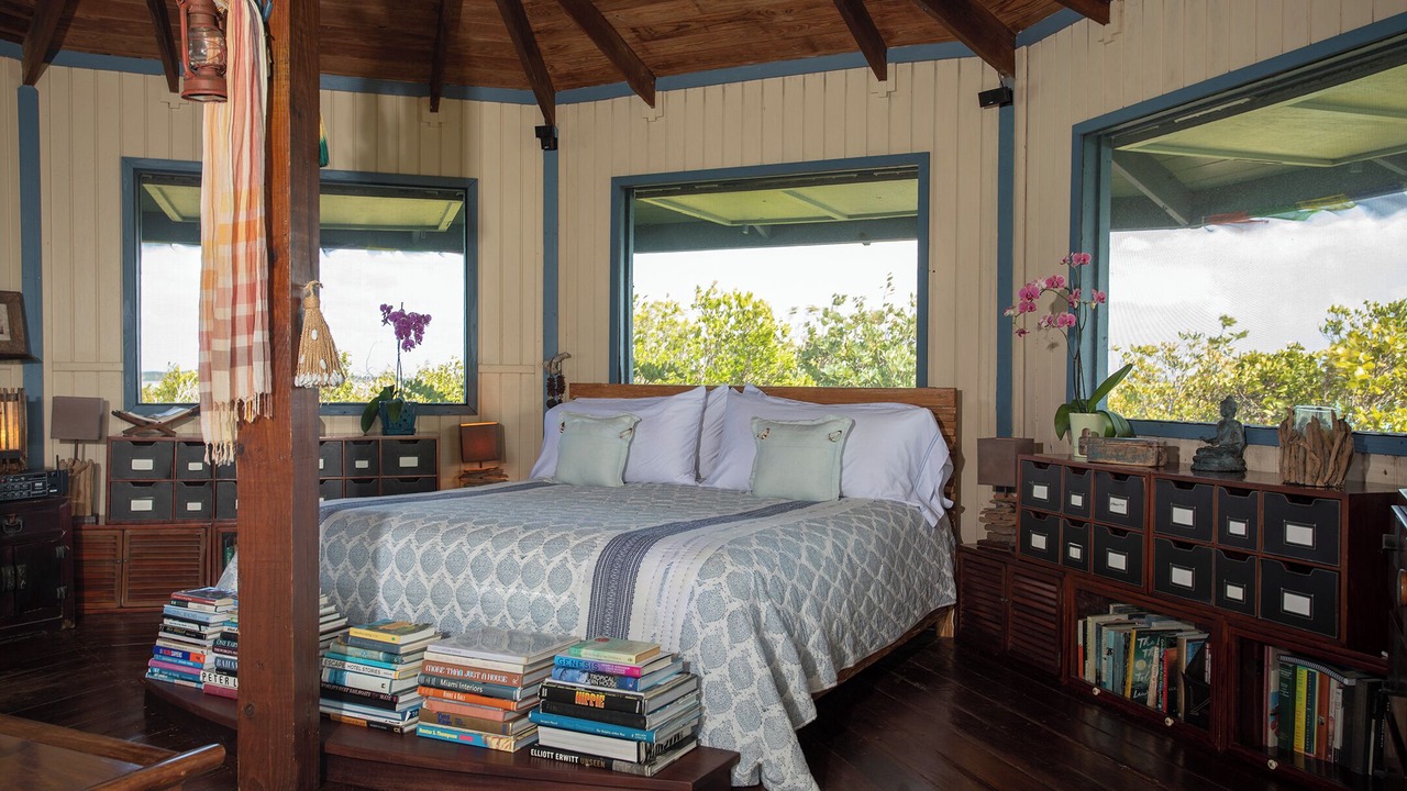 Photo of Bedroom in Out Islands