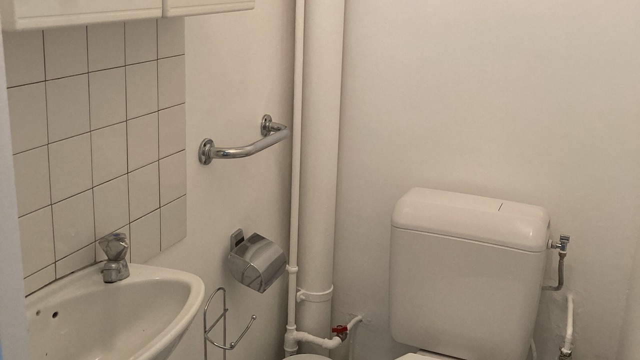 Photo of Bathroom in Hopital Saint-Louis