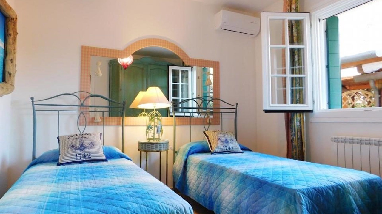 Photo of Bedroom in Isola Albarella